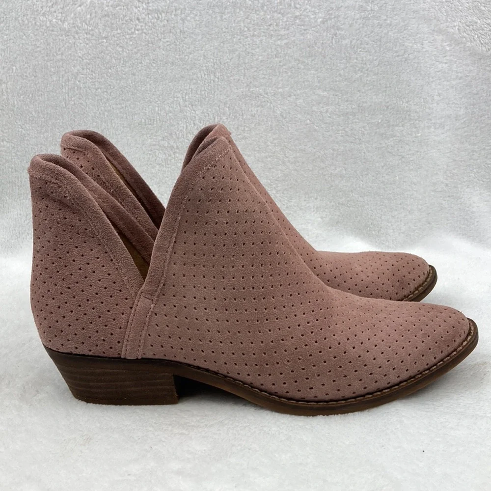 Lucky Brand Women’s Kambry Dusty Mauve Suede Ankle Bootie sz 7